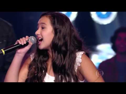 Robert Lucas, Kailane Frauches e Matheus Quirino cantam 'Quando a Chuva Passar' no The Voice Kids