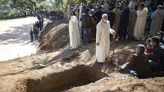 Il Marocco dice addio al piccolo Rayan, migliaia di persone ai funerali