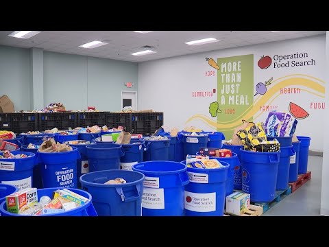 St. Louis food pantries struggle with rising demand amid SNAP halt