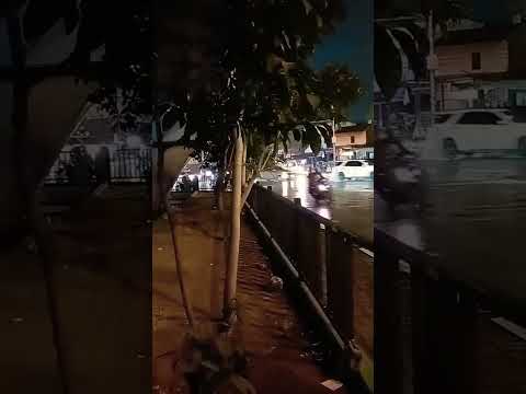 #shorts | Suasana malam dibawah fly over jamin ginting / simpang pos ketika hujan