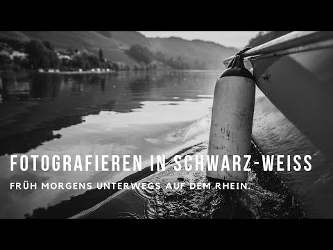Fotografieren in Schwarz-Weiss  - am Morgen unterwegs auf dem Rhein