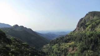 preview picture of video '10 minutes of zen - The amazing view over Ella Gap Sri Lanka'