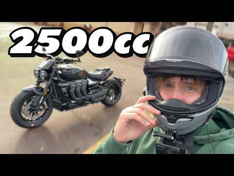 Taking Delivery of my TRIUMPH ROCKET 3