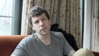 Jesse Eisenberg Talks The End of the Tour, Personal Press Tour Parallels and More