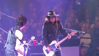 Johnny Depp/Jeff Beck ~ Rumble (Link Wray cover) ~ Phoenix ~ 11/01/22