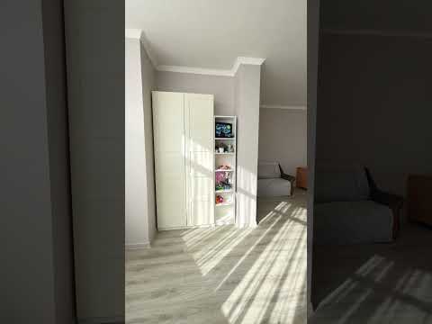 Продаётся 2-комнатная квартира в новом доме, район Монолит, г.Черноморск в морском районе.