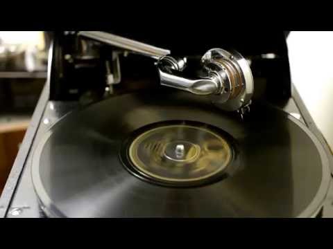 Carolina Club Orchestra  (Hal Kemp) v/Skinnay Ennis - "Ill Always Be In Love With You"