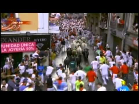 July 9 2011 encierro with Dolores Aguirre bulls in Pamplona