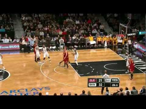 CJ Miles 33 points (8 threes) Cavs @ Nets [Copyright Eisesglut]