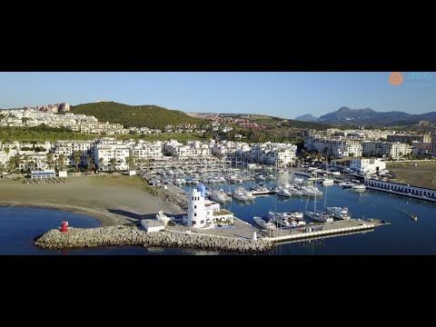 Stunning two-bedroom apartment walking distance to the beach in La Duquesa Ref: R3976555 - €175,000