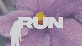 Houses - Fast Talk (Lyric Video)