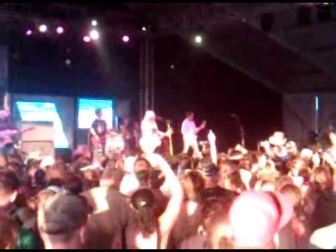 Bonnaroo June 13, 2010 That Tent : Miranda Lambert