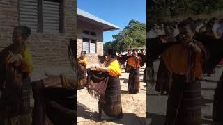 Download lagu Tarian adat Ende Lio mp3