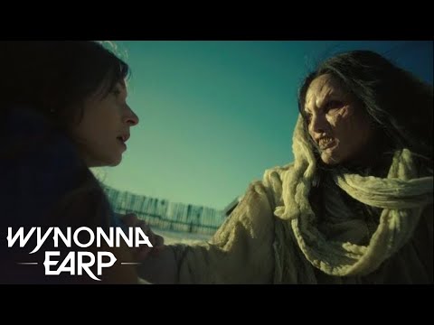 afbeelding WYNONNA EARP | Season 3 Tease - Curses | SYFY
