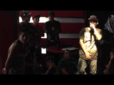 Batalla de exhibicion - Breiky vs D krugga- Musica de barrio