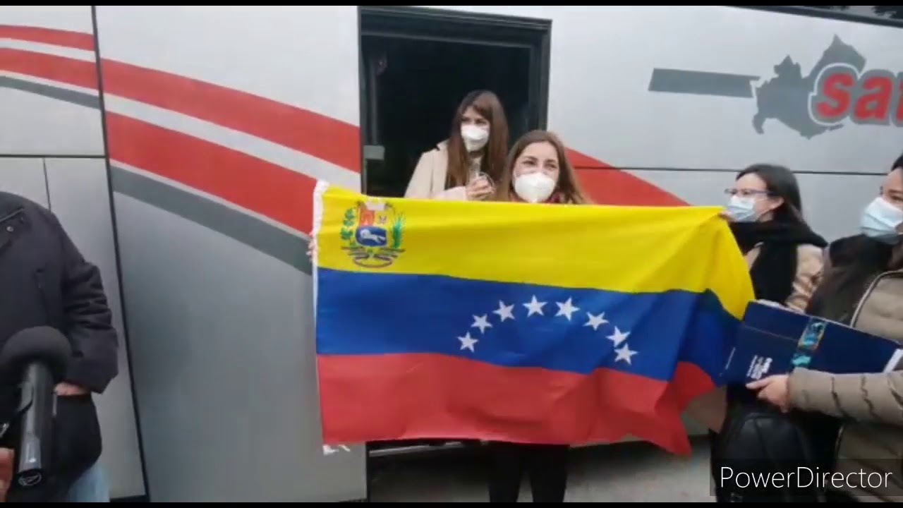 “Hola Molise… Siamo al vostro servizio”, arrivano i 18 medici venezuelani per aiutare gli ospedali