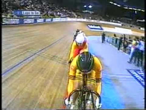 2011 UCI Track Cycling World Championships - Women's Keirin Final (Anna Meares)