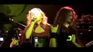 Leaves&#39; Eyes - Norwegian Love Song (Live at Chile)
