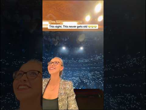 The audience absolutely understood the assignment. #interstellar #organ #organtok #royalalberthall