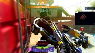 Je joue contre vous !