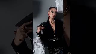 Personalidade versace / Bella Hadid