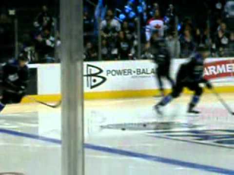 Carolina Hurricanes Vs LA Kings October 20 2010 (1)