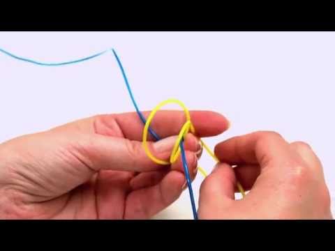 Apprendre à faire la maille d'un scoubidou carré - L'Atelier Edisaxe