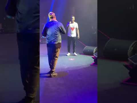 Bruno do sorriso maroto  entra no show do Thiaguinho