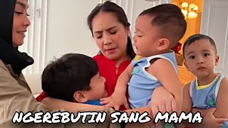 Download lagu LUCU PARAH ‼️ RAYYANZA BERTENGKAR HEBAT REBUTIN MAMA ‼️ MAMA GIGI SAMPAI KUALAHAN MELERAI😆 mp3