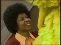 Classic Sesame Street Big Bird And Susan Sings Yourself