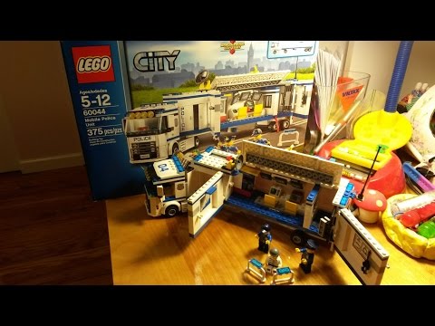 Lego City Mobile Police Unit Review