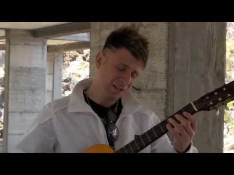 ALESSIO OSSINO IN: CARO PAPA' ( OFFICIAL VIDEO APR. 2013)