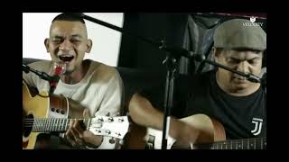 Download lagu Kunci Band Satu = Sama ( Live Akustik ) mp3