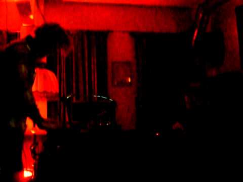 Batur Sönmez & G. Lucas Crane - live in istanbul october 2011 part 1