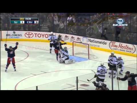 Nikita Nikitin scores against Thomas Greiss