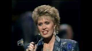 Janie Fricke   It Ain&#39;t Easy Bein&#39; Easy  live 1986  Classic Country