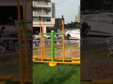 Outdoor Leg Press Machine