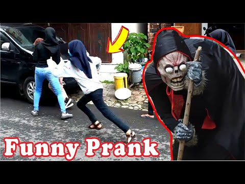 prank-jadi-zombie-di-taman-pengayoman-temanggung-funny-gost-prank
