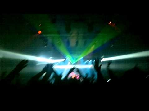 Gareth Emery -  On a good day (Metropolis) (Live - HD).mp4
