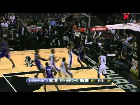 DeMarcus Cousins throws nice bounce pass to Marcus Thornton for the layup (1/20/11)