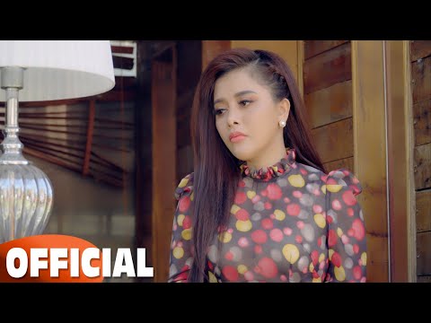 Thể hiện bởi Hồng Quyên