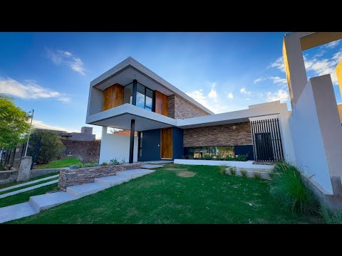 VENTA DE CASA A ESTRENAR EN BARRIO LAS VERTIENTES – JESÚS MARÍA, CÓRDOBA