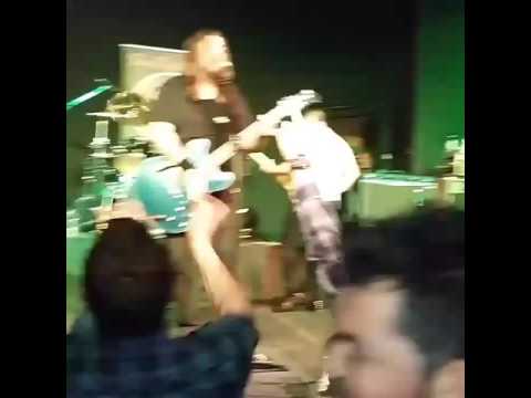 Flew Fighters Best of you foo fighters tribute