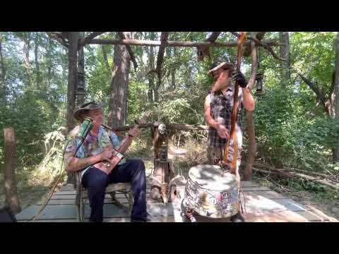 Low Down Mississippi Delta Blues Played On Washtub Bass And Cigar Box Guitar Concert At Stumpyland