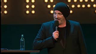 Download lagu Torsten Sträter - Es ist nie zu spät unpünktlich zu sein  - Teil 1 und Teil 2 mp3