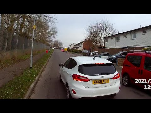 MGIF, Beeps Horn, Close Pass | AK69 AET | Action Taken | Bad Driving | Cycle Camera Cambridgeshire