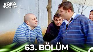 Arka Sıradakiler 63. Bölüm | Okulda Barış Sağlandı❤️