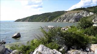 preview picture of video 'Driving in Serbia - Golubac and Iron Gates Gorge - Đerdap National Park'