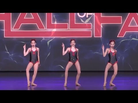 Expressenz Dance Center - Too Many Fish In The Sea