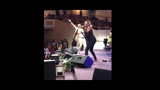 Le'Andria Johnson Live With Ricky Dillard At The Dream Center (Atlanta GA) #Worship